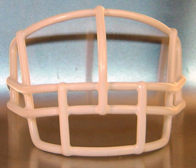 Throwback Lineman Facemask '1970's-1980's (facemask clips not included)